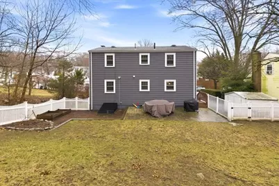 7 Pleasantdale Rd, Boston, MA 02132 - Photo 34