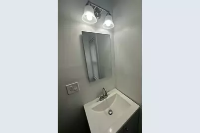 30 Clement Ave #2, Peabody, MA 01960 - Photo 14