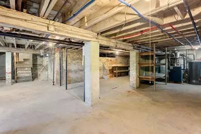 30 Firglade Ave, Springfield, MA 01108 - Photo 32