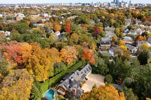 1 Chestnut Pl, Brookline, MA 02445 - Photo 26