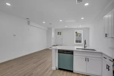 50 Frankfort St #14, Fitchburg, MA 01420 - Photo 6