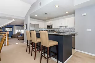 9 Evergreen Cir, Canton, MA 02021 - Photo 8