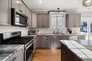 24 Lynn Dr, Attleboro, MA 02703 - Photo 4