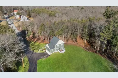 24 Lynn Dr, Attleboro, MA 02703 - Photo 28