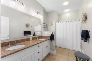 4 Hawthorne Path, Milford, MA 01757 - Photo 16