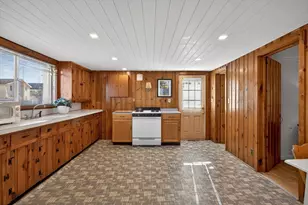 4 Freeman Ave, Sandwich, MA 02563 - Photo 8