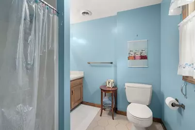 16 Parmenter Rd, Framingham, MA 01701 - Photo 16