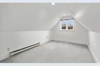 16 Alberta Rd, Brookline, MA 02467 - Photo 18