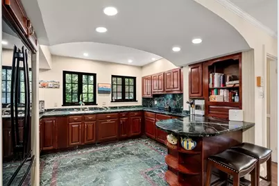 16 Alberta Rd, Brookline, MA 02467 - Photo 6
