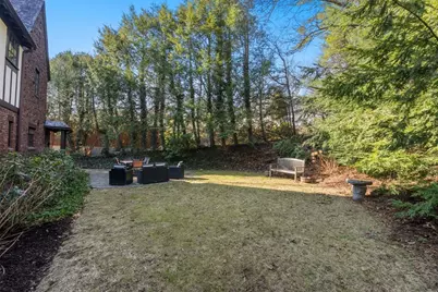 16 Alberta Rd, Brookline, MA 02467 - Photo 24