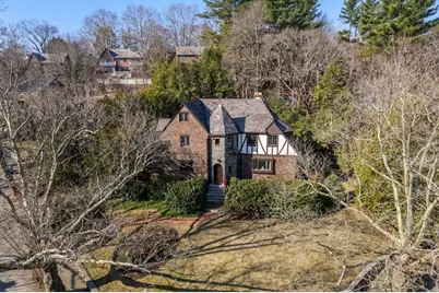 16 Alberta Rd, Brookline, MA 02467 - Photo 28