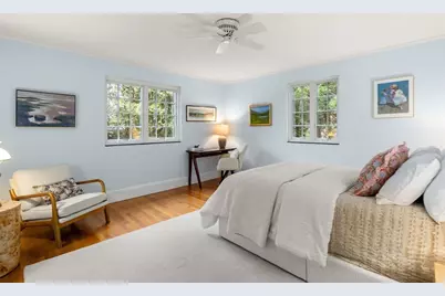 16 Alberta Rd, Brookline, MA 02467 - Photo 14