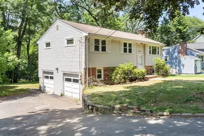 37 Freemont St, Lexington, MA 02421 - Photo 2