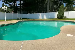 109 Partridge Cir, Taunton, MA 02780 - Photo 2