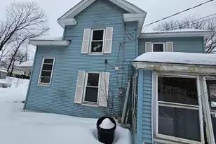 167 Daniels, Pittsfield, MA 01201 - Photo 4