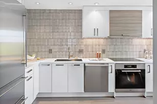 456 Belmont St, Watertown, MA 02472 - Photo 4