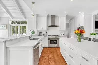 17 Eliot Street, Natick, MA 01760 - Photo 10