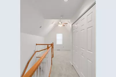 11 Maple Ridge Dr #11, Burlington, MA 01803 - Photo 16