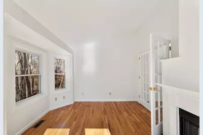 11 Maple Ridge Dr #11, Burlington, MA 01803 - Photo 6
