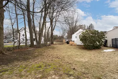 15 Monroe Street, Shrewsbury, MA 01545 - Photo 28