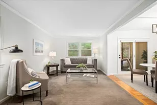 235 Heritage Dr, Northbridge, MA 01588 - Photo 4