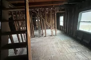 71 Center St, Pittsfield, MA 01201 - Photo 12