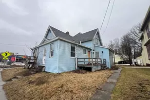 71 Center St, Pittsfield, MA 01201 - Photo 6