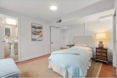 520 Clinton Road, Brookline, MA 02467 - Photo 14