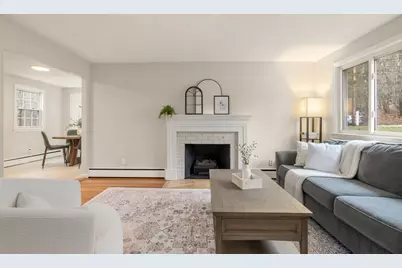 14 Mitchell Street, Southborough, MA 01772 - Photo 2