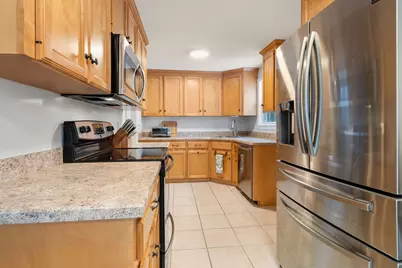 14 Mitchell Street, Southborough, MA 01772 - Photo 6