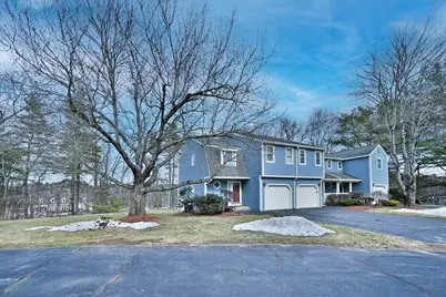 8 Village Green #8, Sturbridge, MA 01566 - Photo 2