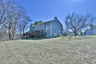 8 Village Green, Sturbridge, MA 01566 - Photo 6