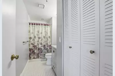 376 Ocean Ave #914, Revere, MA 02151 - Photo 24