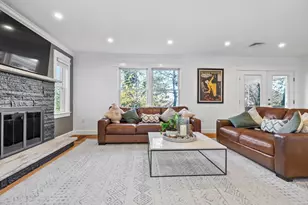 25 Falmouth Rd, Arlington, MA 02474 - Photo 18