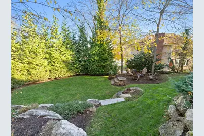 25 Falmouth Rd, Arlington, MA 02474 - Photo 40