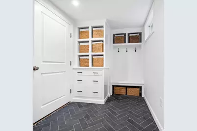 25 Falmouth Rd, Arlington, MA 02474 - Photo 36