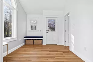 25 Falmouth Rd, Arlington, MA 02474 - Photo 12