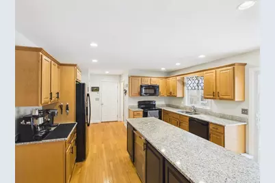 76 Karen's Way, Raynham, MA 02767 - Photo 12