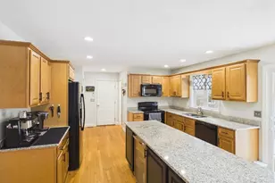 76 Karen's Way, Raynham, MA 02767 - Photo 12