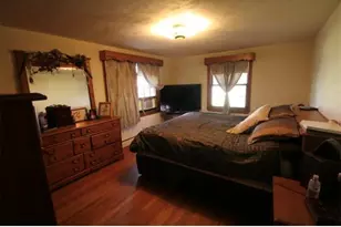 211 Russell St, Hadley, MA 01035 - Photo 14