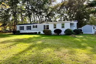 56 Nelson St, Salem, NH 03079 - Photo 2
