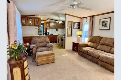 56 Nelson St, Salem, NH 03079 - Photo 6