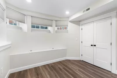 701 East 2nd Street #b, Boston, MA 02127 - Photo 8