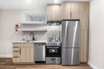 701 East 2nd Street #b, Boston, MA 02127 - Photo 4