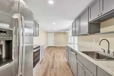 708-710 Central St, Lowell, MA 01852 - Photo 10