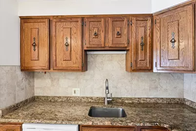 141 Essex Street #B1, Saugus, MA 01906 - Photo 12