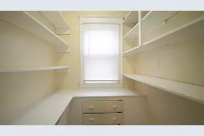 75-77 Sycamore St, Springfield, MA 01109 - Photo 6