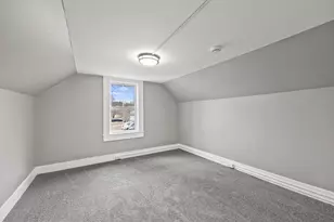 1 Noble Pl, Adams, MA 01220 - Photo 26