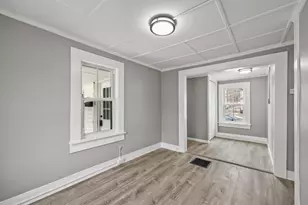 1 Noble Pl, Adams, MA 01220 - Photo 16