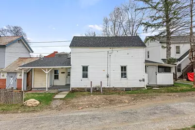 1 Noble Pl, Adams, MA 01220 - Photo 2
